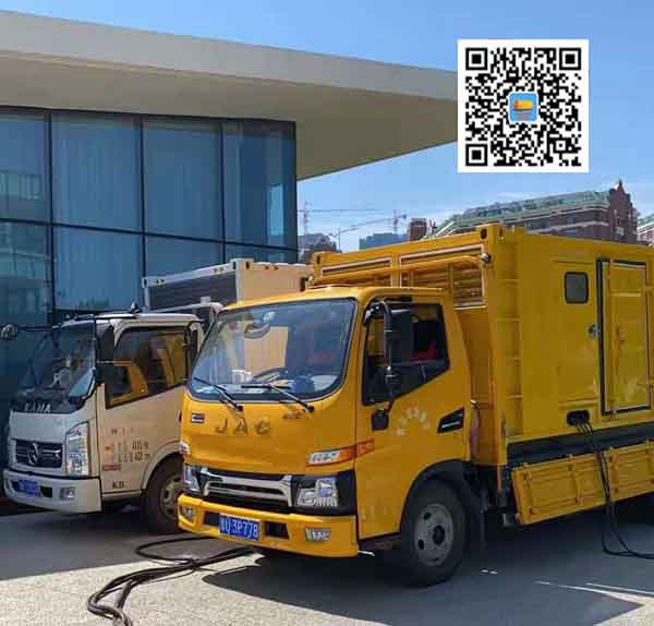 雨城出租发电车