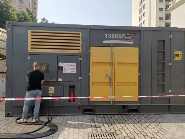 雨城100kw柴油发电机组的机油应该如何选择？