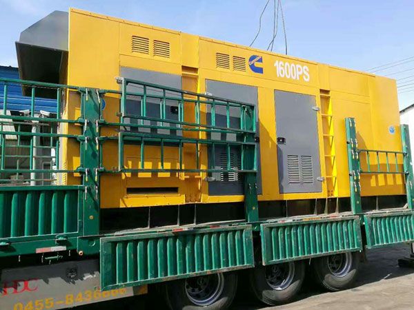 雨城测量水冷式机油散热器密封件尺寸时的注意事项有哪些？